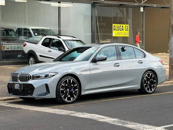 BMW 320i 2.0 16V TURBO FLEX M SPORT AUTOMÁTICO BMW 320i 2.0 16V TURBO FLEX M SPORT AUTOMÁTICO